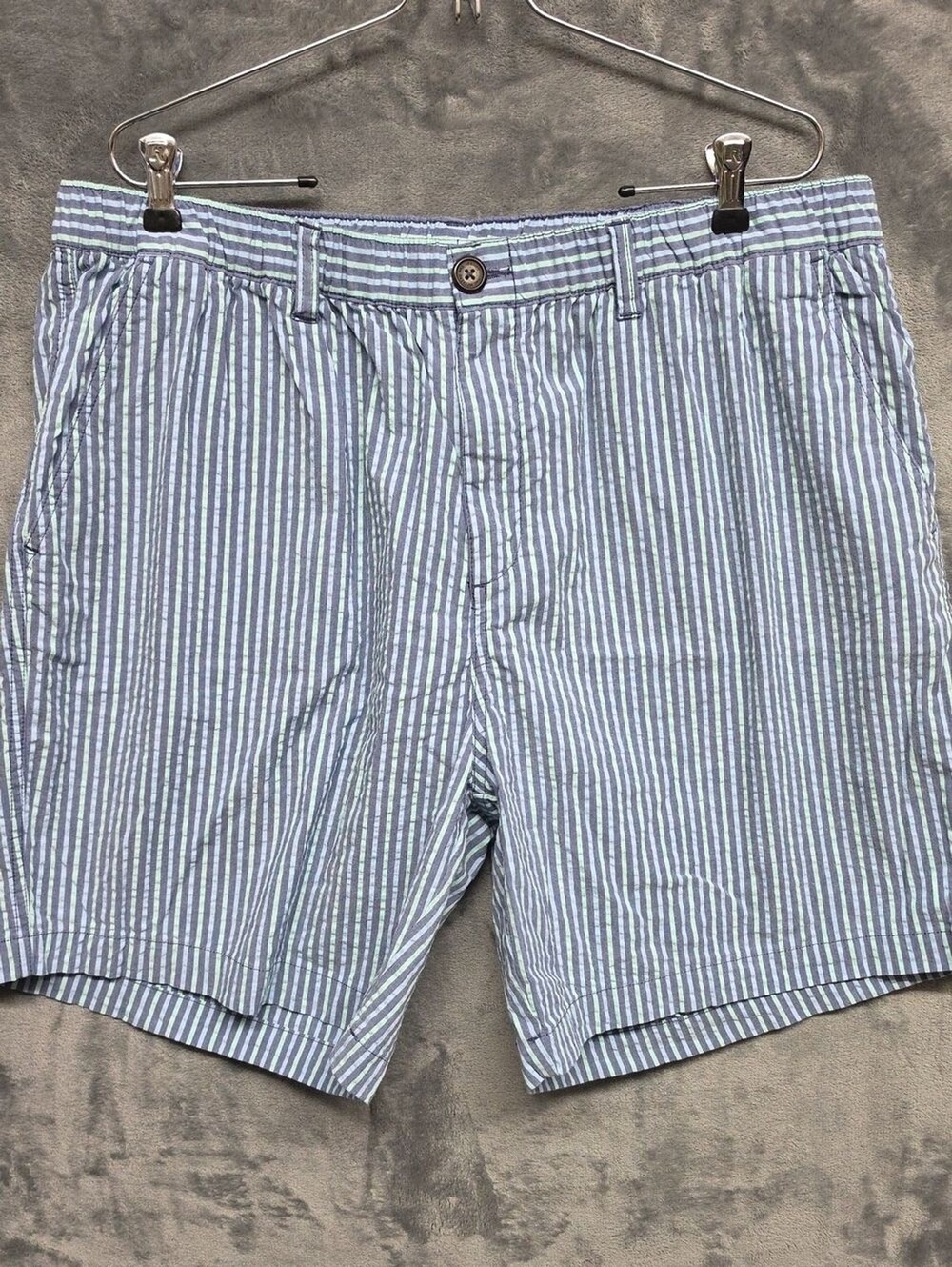 chubbies Light Blue & White Seersucker Stripe Flat Front Shorts Sz XXL